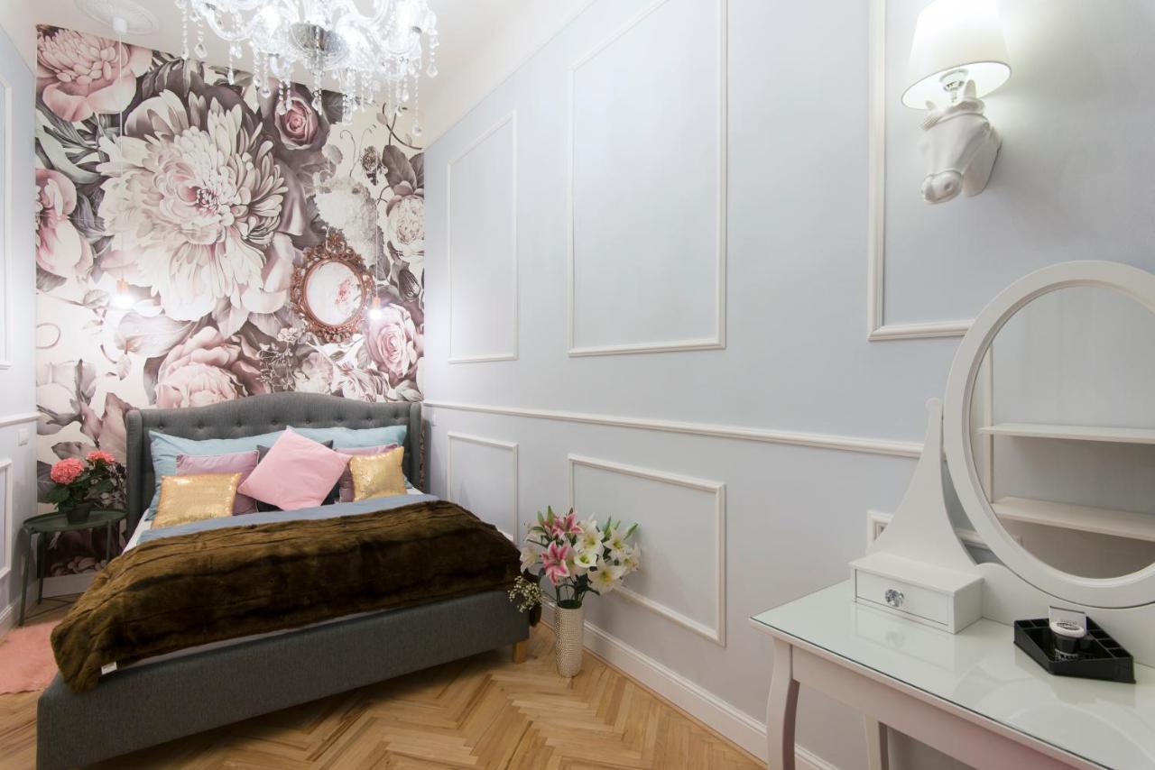 Vogue Apartment Near By Wenceslas Square 布拉格 外观 照片